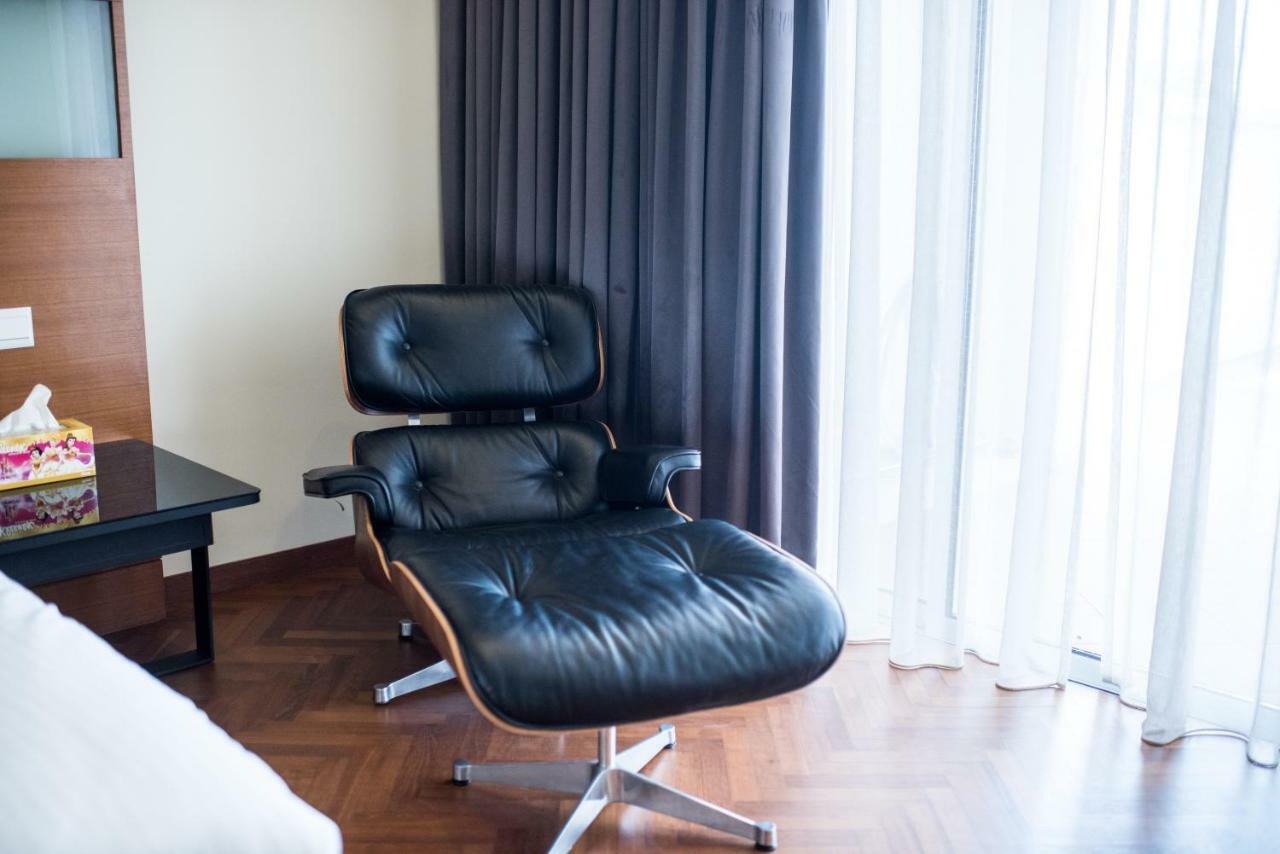 The At Waterside Straits Quay By Plush Apartment Bagan Jermal
