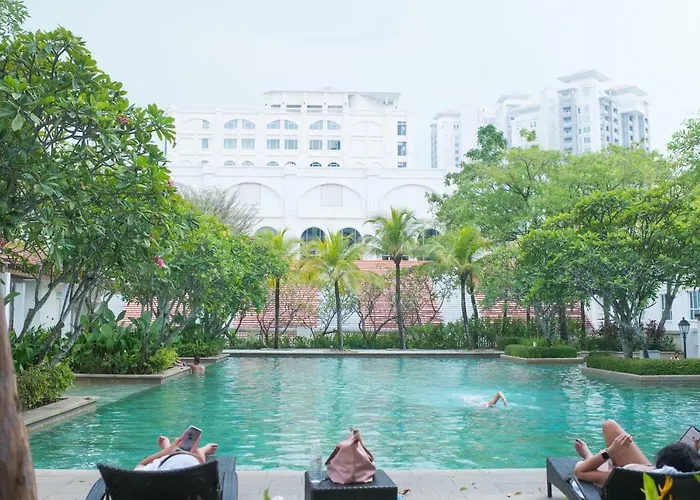 The Suites At Waterside Straits Quay By Plush