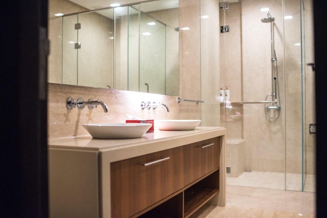 The At Waterside Straits Quay By Plush Apartment Bagan Jermal