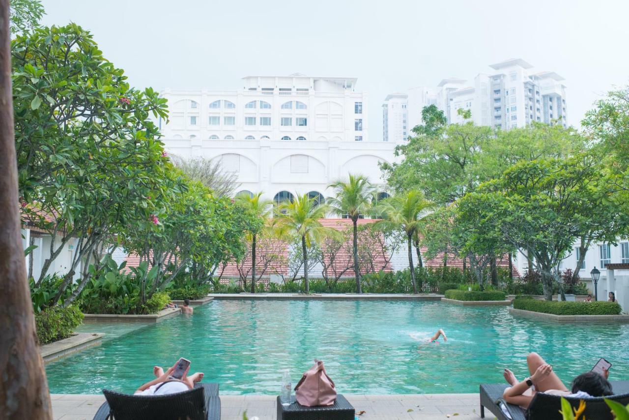 The At Waterside Straits Quay By Plush * Bagan Jermal
