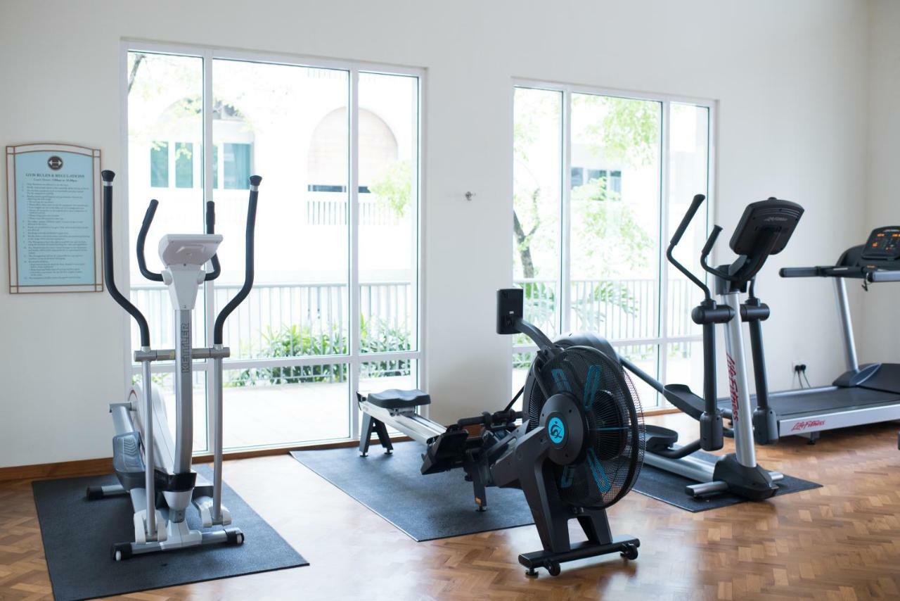 Apartment The At Waterside Straits Quay By Plush Bagan Jermal