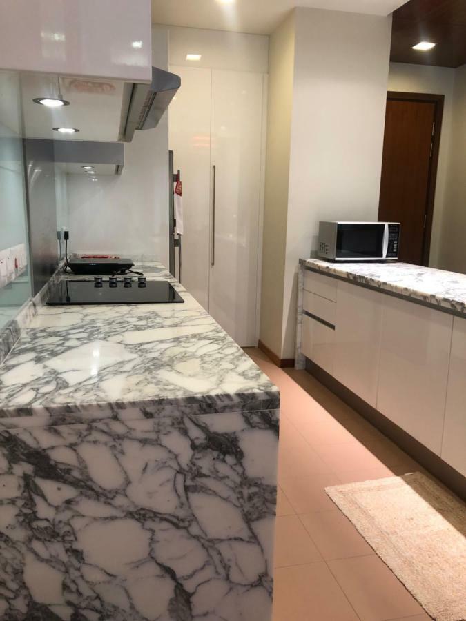 The At Waterside Straits Quay By Plush Apartment